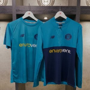 ELECTRIC BLUE BUNDLE 2 - T-SHIRT AND QUARTER-ZIP