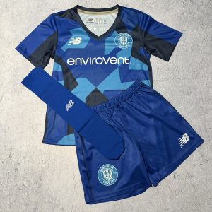 Harrogate Town 2026/27 Away Mini Kit
